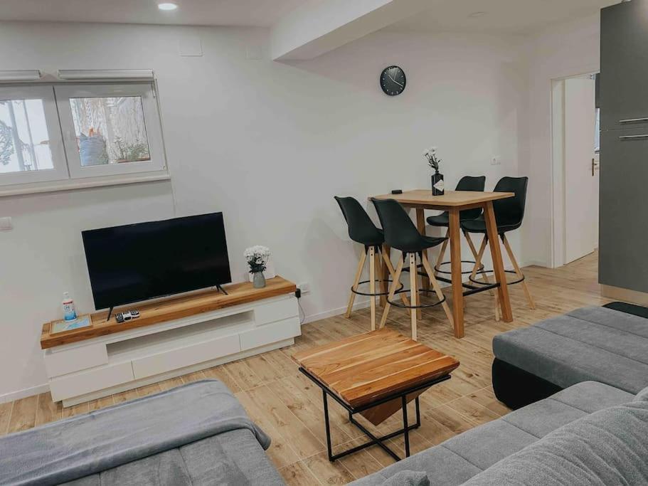 Hvar Home Apartments 흐바르 외부 사진